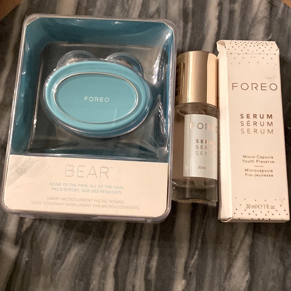 FOREO Other - FOREO BEAR Facial Toning Mint + Serum Serum NEW IN BOX!